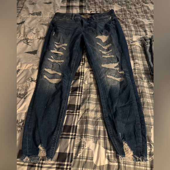Torrid Distressed Blue Jeans size 14R - Picture 1 of 7